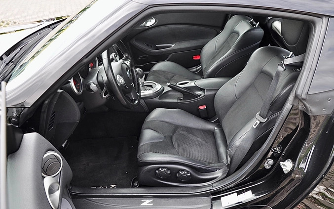 Nissan 370 Z cena 99900 przebieg: 35000, rok produkcji 2013 z Sejny małe 277